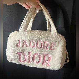 Dior towel bag